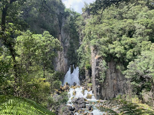 photo waterfalls